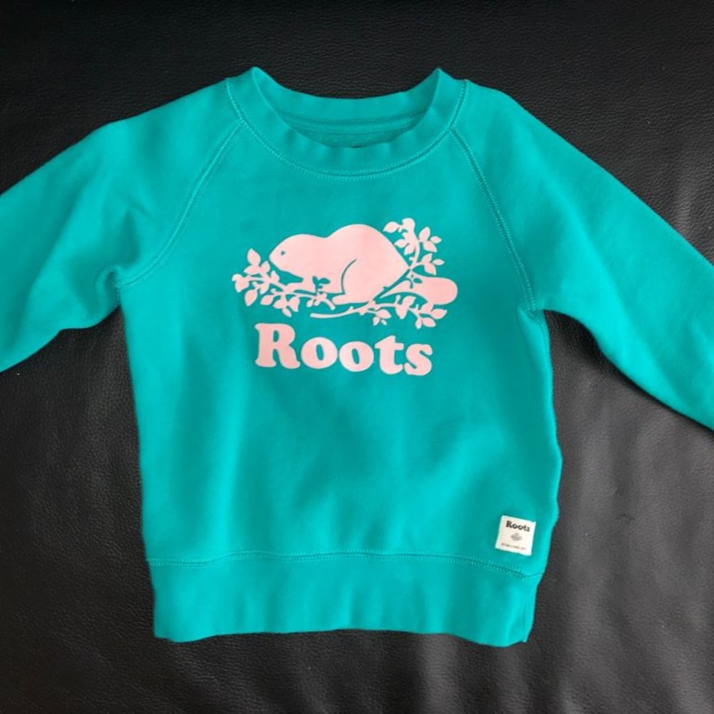 Roots Crewneck